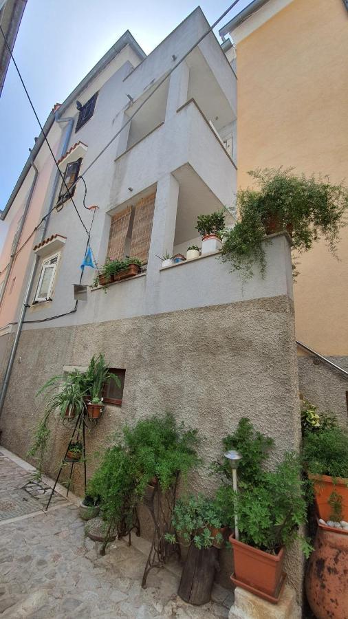 Franceska Apartmani Cres Luaran gambar