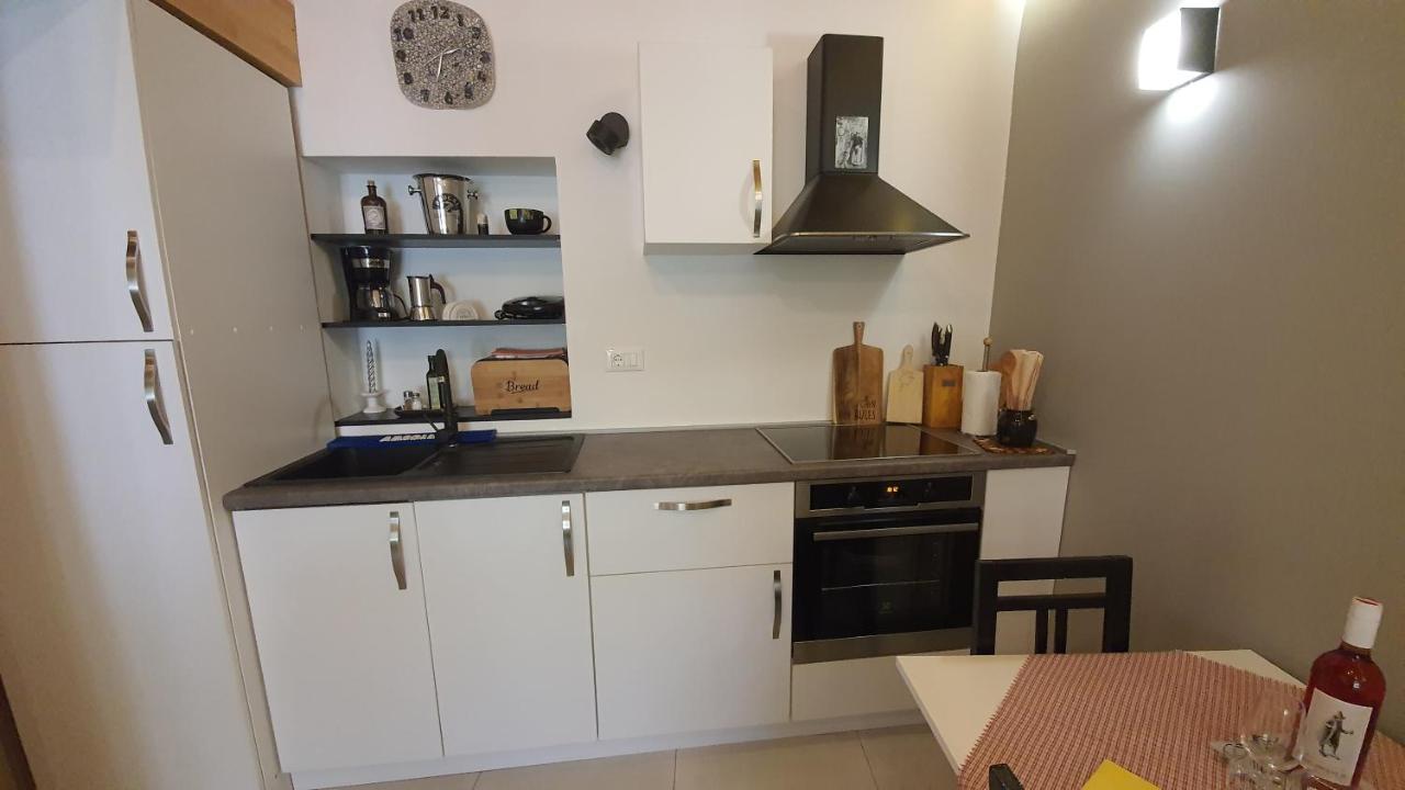 Franceska Apartmani Cres Luaran gambar
