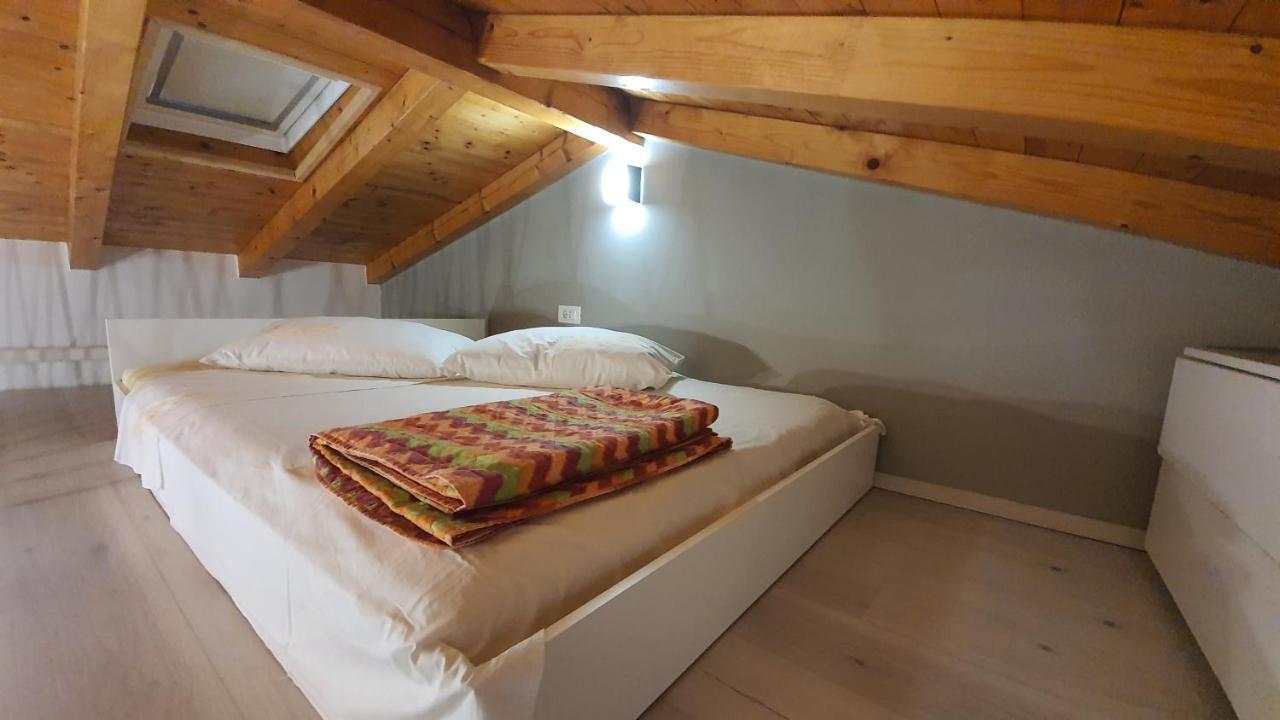 Franceska Apartmani Cres Luaran gambar