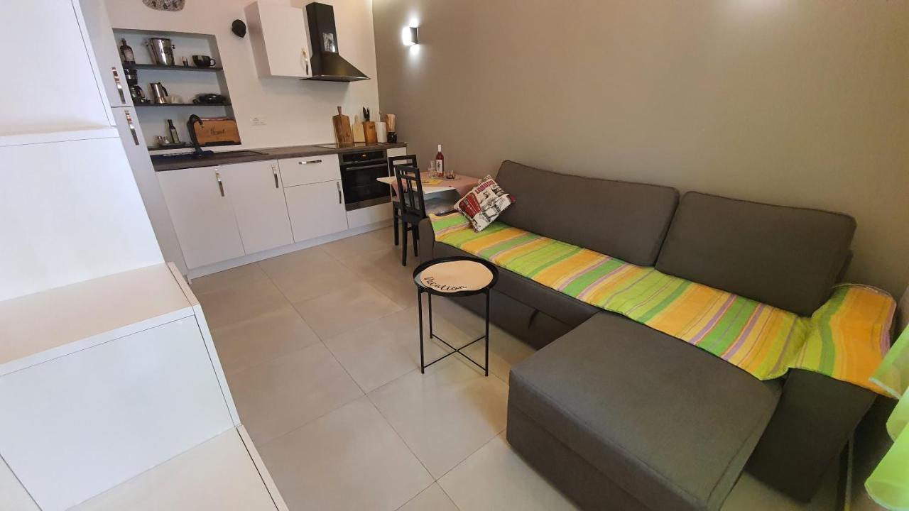 Franceska Apartmani Cres Luaran gambar