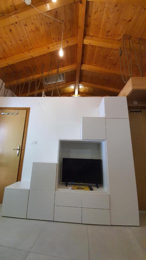 Franceska Apartmani Cres Luaran gambar