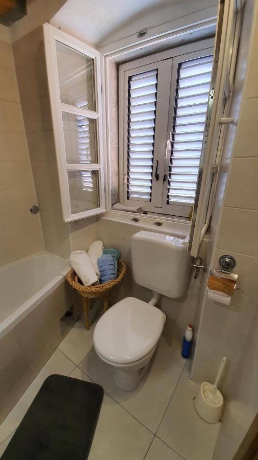 Franceska Apartmani Cres Luaran gambar
