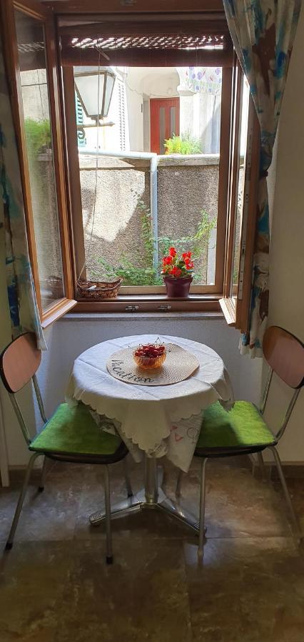 Franceska Apartmani Cres Luaran gambar