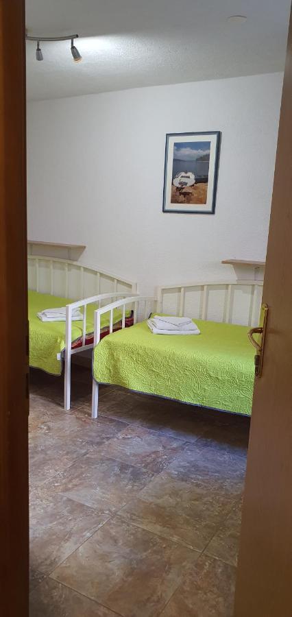 Franceska Apartmani Cres Luaran gambar